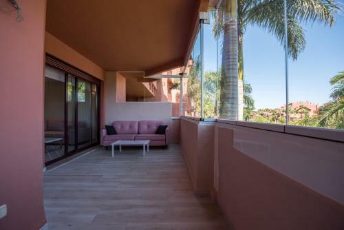 Marina Luxury Apartment