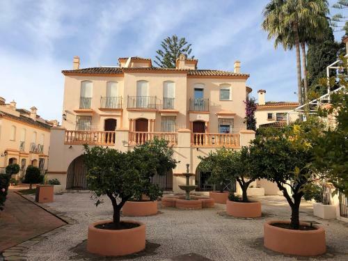 Estepona Seafront Apartment