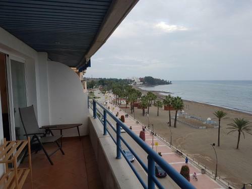 Apartamento 2 Dormitorios Primera L�nea De Playa