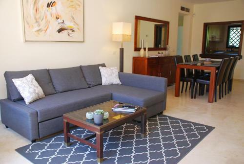 Tropical Holiday Apartment