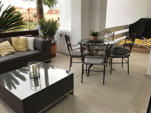 Apartamento Modern Appartement Met Zeezicht Benahavis-marbella