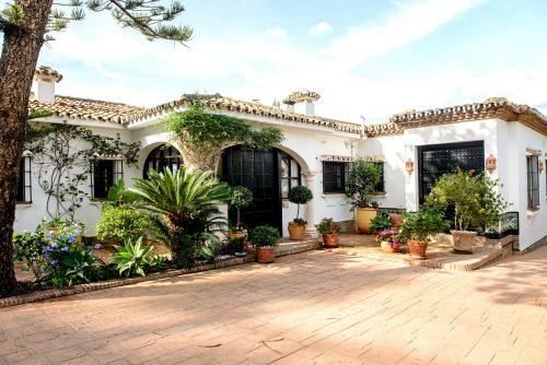 Villa Casa Michael - El Paraiso, Marbella