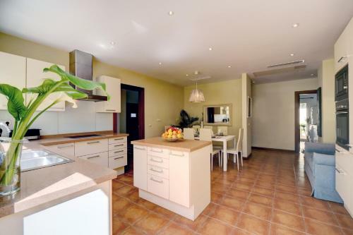 Villa 44b Calle de La Grulla