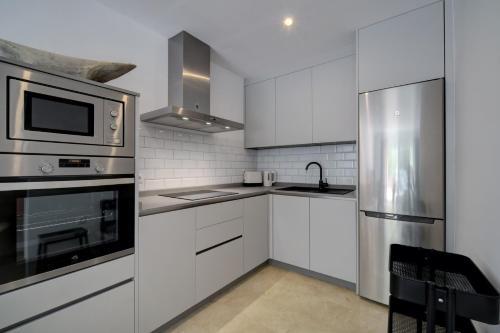 Wonderful Sunny Terrace Apartment (Pa 3-2)