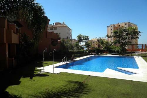Ground Floor Modern 3 Bed Apartment Estepona Port