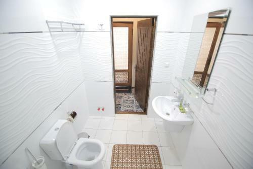 Labi Rud Hotel