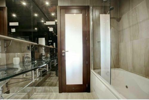 Apartamento de Lujo En Estepona