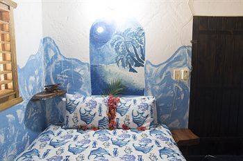 Chalet Tropical Village