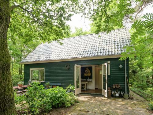 Tranquil Holiday Home In Dalfsen Near River