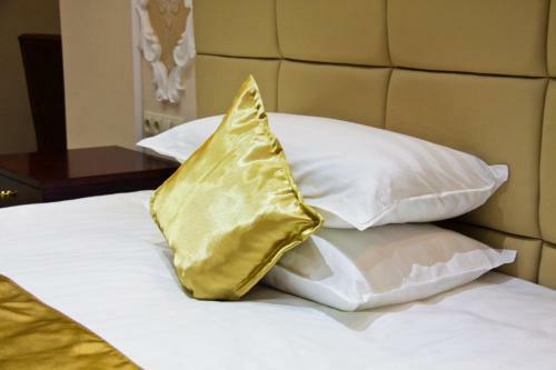 Sky Luxe Hotel