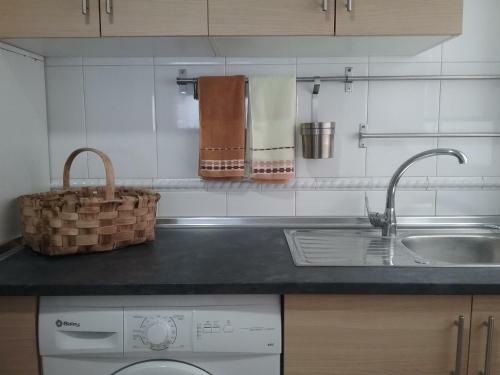 Apartamento En Primera L�nea de Playa. Seis Plazas.