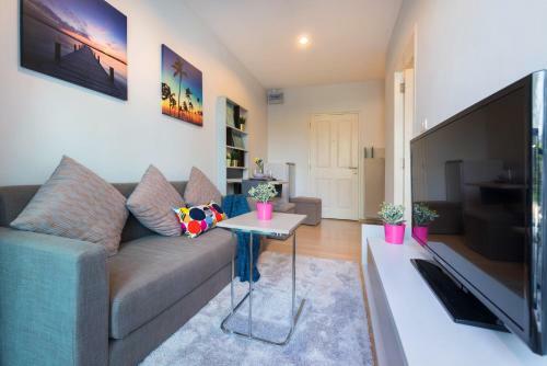 Bangtao Beach Apartment