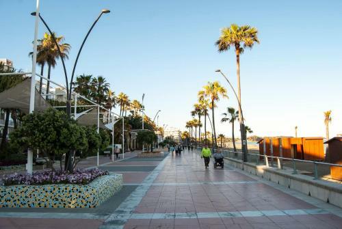 Apartamento En 1� L�nea de Playa, Estepona Centro