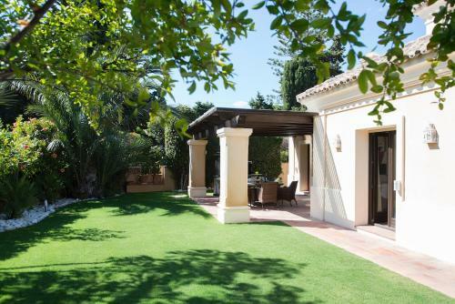 Villa Casasola