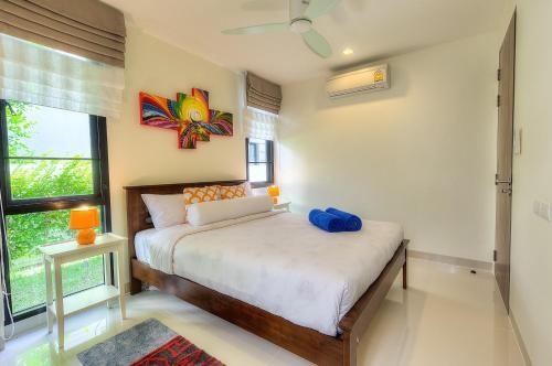 Villa Andy With Pool And 800 M Away From Beach