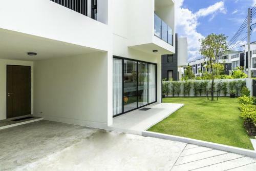 Laguna Park Villa