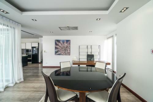Diamond Villas By Lofty