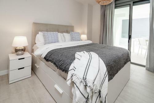 Vg- 2 Bedroom Apartment In Luxury Development