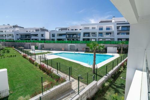 Vg- 2 Bedroom Apartment In Luxury Development