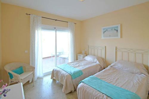 Luxury, Spacious 2 Bed Apartment