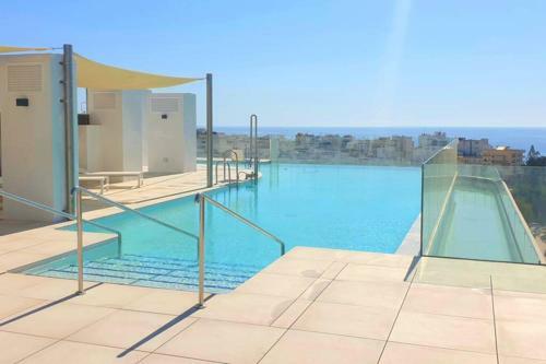 Lujoso Apartamento Nuevo Playa Centro