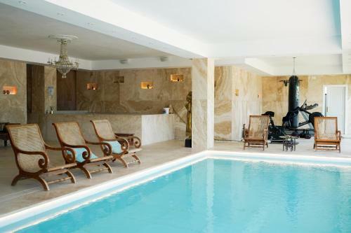 Huge Golf And Spa Mansion 8 Min From Puerto Banus
