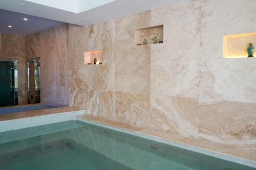 Huge Golf And Spa Mansion 8 Min From Puerto Banus