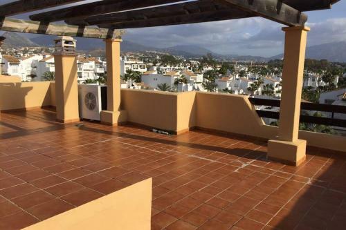 Apartamento �tico En Marbella Con Vistas Al Mar