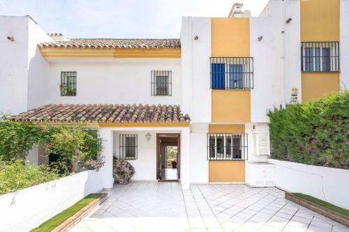 2-plantas/piscina/terraza Privada/parking/bbq/ac