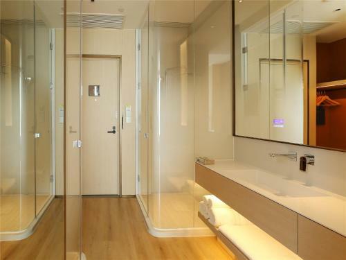 Bolly Wood Hotel Beijing Wangfujing Branch