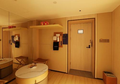 Bolly Wood Hotel Beijing Wangfujing Branch