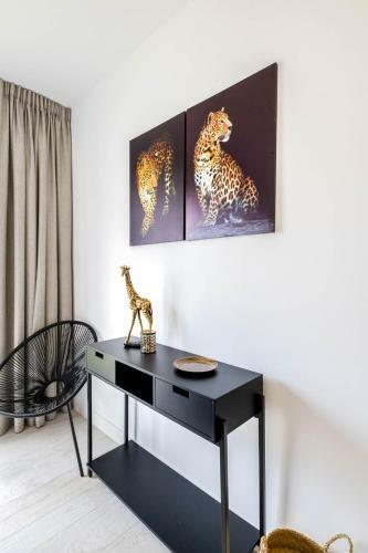 Al-1514 - 3 Bedrooms Apartment