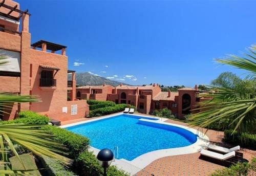 3 Bedroom Penthouse With Views