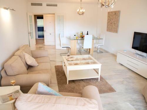 Sun Beach Apartment