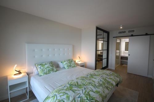 Fabulous 3 Bedroom Apartment On The Beach - Rdr243