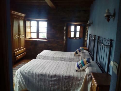 Apartamentos Y Casa La Paredana, Agroturismo