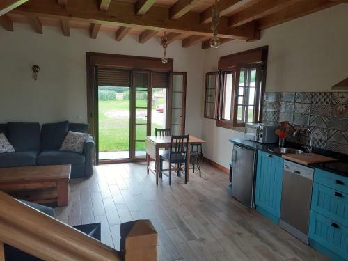 Apartamentos Y Casa La Paredana, Agroturismo