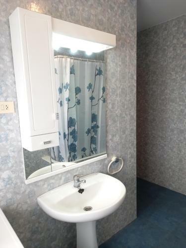 Apartamento Piso Amplio A 100 M de La Playa