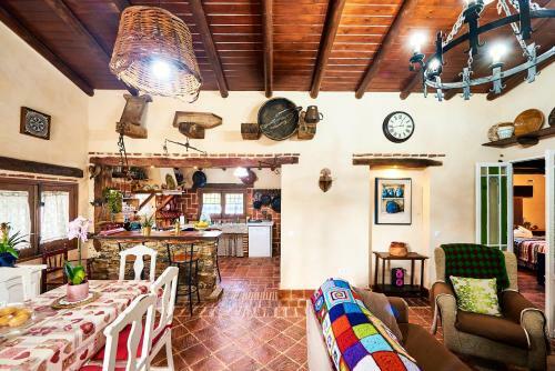 Agroturismo Casa Rural Sierra Jayona