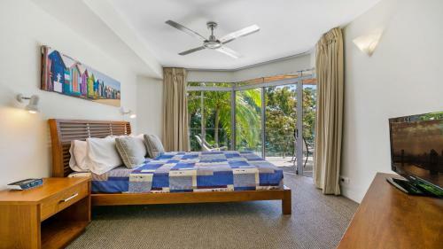 Park Cove Apartments