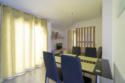 Apartamentos La Laguna