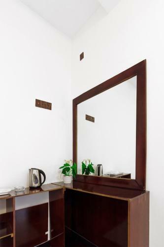 Hostal Gold Crown Residence