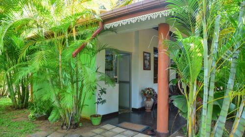 Posada Sayare Inn