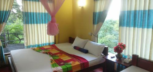 Hostal Inn On The Rock
