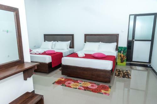 Hotel Sadee's Place