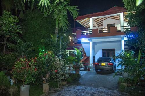 Hotel Sadee's Place