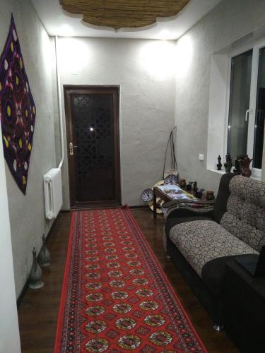 Hostal Guest House Art Postindoz