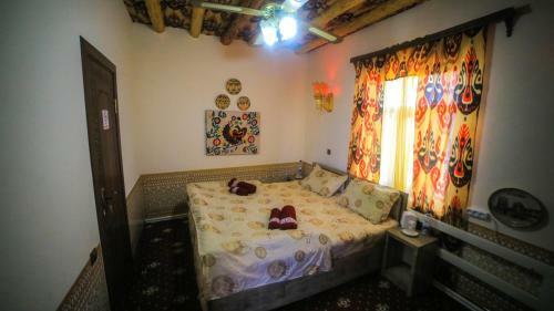 Hostal Rasulboy Guest House