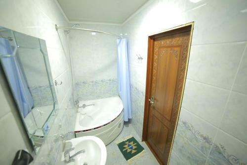 Hostal Rasulboy Guest House