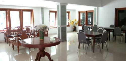 Hotel Sanashtri By Shm